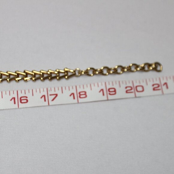 Vintage Gold Monet Chain Necklace - Picture 5 of 11